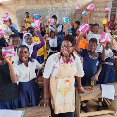 Model Power Academy02